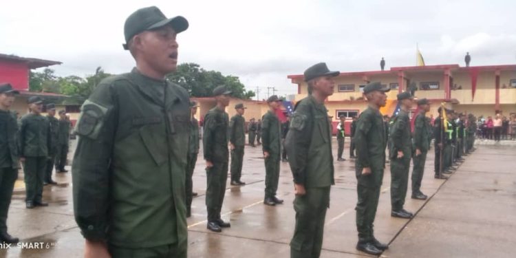 Más de 140 guardias nacionales se graduaron en el estado Monagas 1 Ciento cuarenta y cuatro nuevos Guardias Nacionales se gradúan en la Esguarnac de Punta de Mata. (Foto: Andrea Palacios)