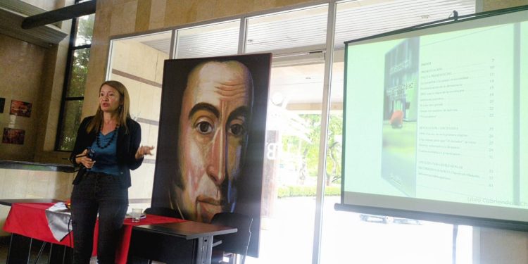 En Filven Monagas bautizan libro "Cubriendo a Chàvez" 1 WhatsApp Image 2023 06 18 at 5.48.19 PM