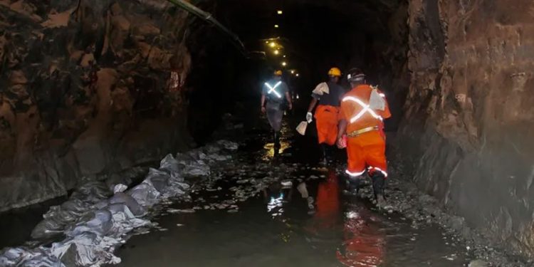 cifra de fallecidos en mina de el callao sube a 13 y sigue la busqueda de mas cuerpos 7434
