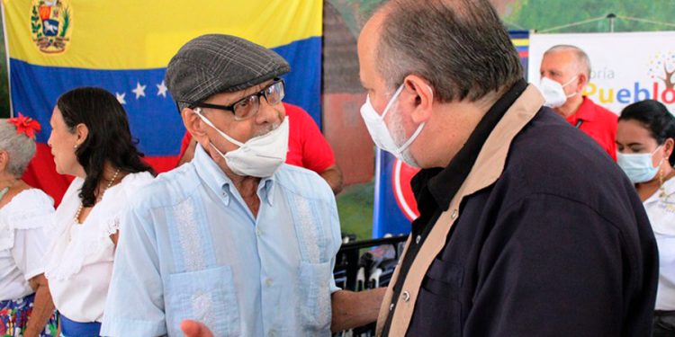 Defensoría del Pueblo exhorta a garantizar un buen trato a adultas mayores 1 defensoria del pueblo 7780