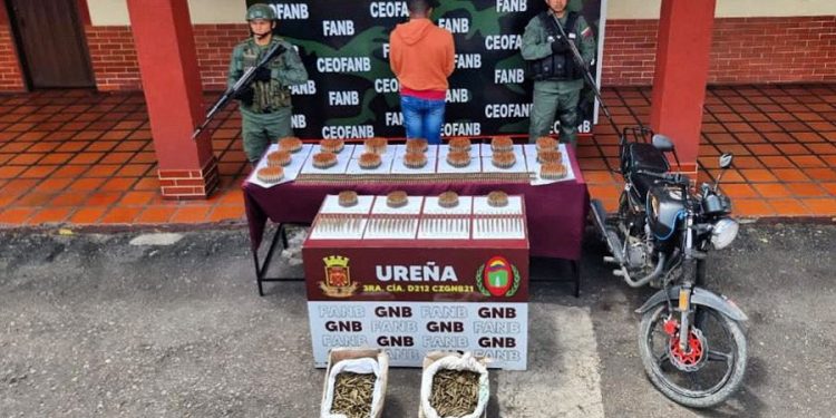 Detienen a un hombre con casi 5.000 municiones en el estado Táchira 1 detienen a un hombre con casi 5000 municiones en el estado tachira 7972