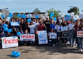 057436ce cacc 4c14 9d40 a9c1816d9264