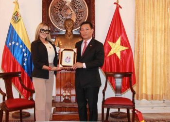 b22ad916 27dc 4f28 a2c9 e310726c93a8