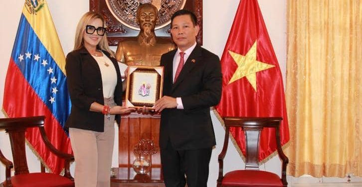 b22ad916 27dc 4f28 a2c9 e310726c93a8