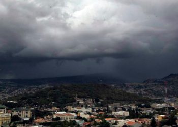 caracas nublada 10242 2