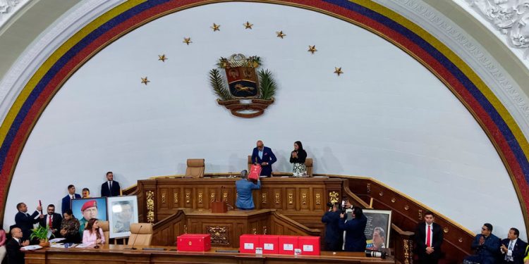 comite de postulaciones electores presento ante la an la lista de elegibles a rectores del cne 10216