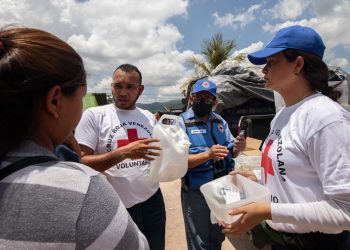 cruz roja venezolana respondio ante las inundaciones en santa elena de uairen 11004