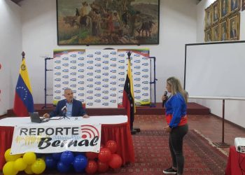 d17251e8 5787 4e72 85c9 77d079e1faef