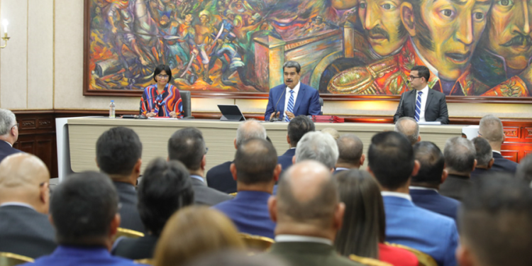 Ejecutivo firma decreto para activar Zonas Económicas Especiales 1 ejecutivo firma decreto para activar zonas economicas especiales 10230