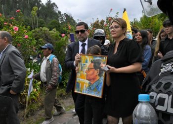 funeral de fernando villavicencio 10575