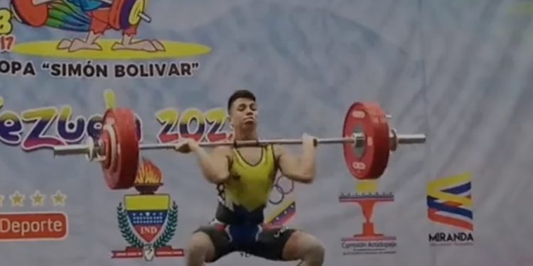 Jesús Boutto es campeón U15 en Panamericano de Levantamiento de Pesas de Venezuela 2023 1 jesus boutto 10635