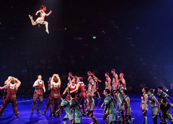 messi 10 by cirque du soleil 10998