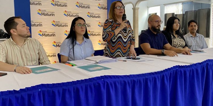 Publicistas y organizadores de eventos presentan propuestas para reforma de ordenanzas tributarias 1 151019fb 23bd 4941 b526 c42f76cd0a4a