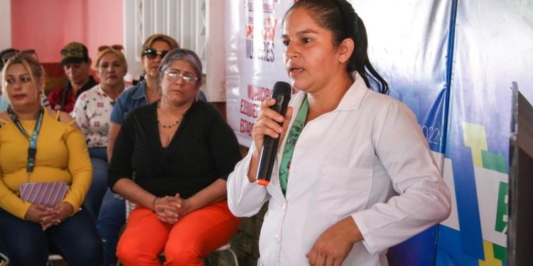 Dictan en Zamora charla preventiva sobre el embarazo precoz 1 28762a25 3f13 438d 889e 183a96a74244
