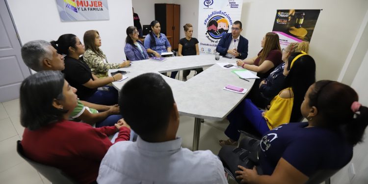Personal del Instituto de la Mujer de Maturín se forma en prevención contra la pedofilia 1 64b04369 fa56 47e0 a954 f8acbe06cb4f