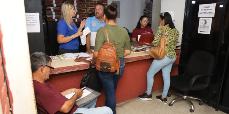 Alcaldesa Fuentes agiliza trámites catastrales para un mejor servicio a los usuarios 1 85cd47ba 1f79 4768 b002 86549be92221