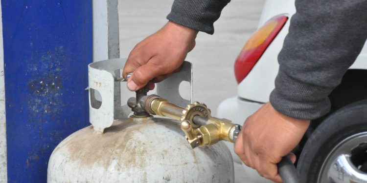 Una persona resultó herida tras explosión de una bombona de gas en Maturín 1 Precio del gas domestico esta en constante cambio 2 1