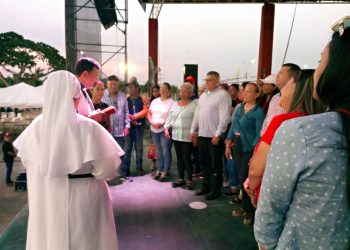 b56ef277 4015 4091 aa61 a59137a40f71