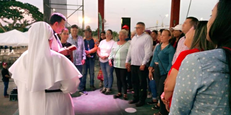 b56ef277 4015 4091 aa61 a59137a40f71