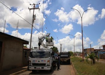 c8589a80 1b85 41d0 a704 d7ba4c2e8a87