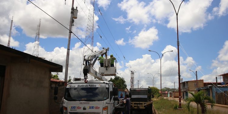 c8589a80 1b85 41d0 a704 d7ba4c2e8a87