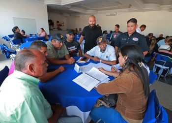 e47573e5 aeb6 4b4b 953e bd38dc9cafff