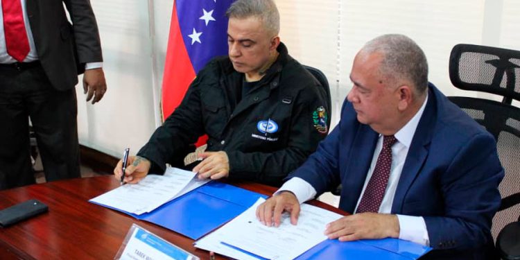 Poder Electoral y Judicial ratifican compromiso de cooperación de cara a las presidenciales 2024 1 fiscal general de la republica tarek william saab y pdte cne elvis amoroso 11731 1