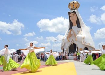 inauguran el monumento mas grande de la virgen del valle en carupano 11499