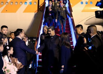 presidente maduro llega a shanghai epicentro financiero de china 11501