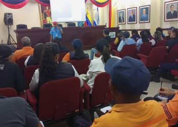 178d2d90 49f8 4c28 8716 d0f6907aebbf