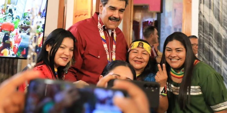 Presidente Maduro honra la identidad histórica nacional 1 390768701 1000715701156982 5575068581620826126 n