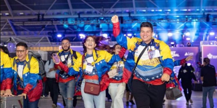 Venezuela gana en Singapur Mundial de Robótica 1 8foto