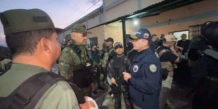 Ministro Ceballos: Se acabó la figura de pranes en Venezuela 1 Gobierno Bolivariano toma control de Centro Penitenciario Tocuyito 4 800x445 1