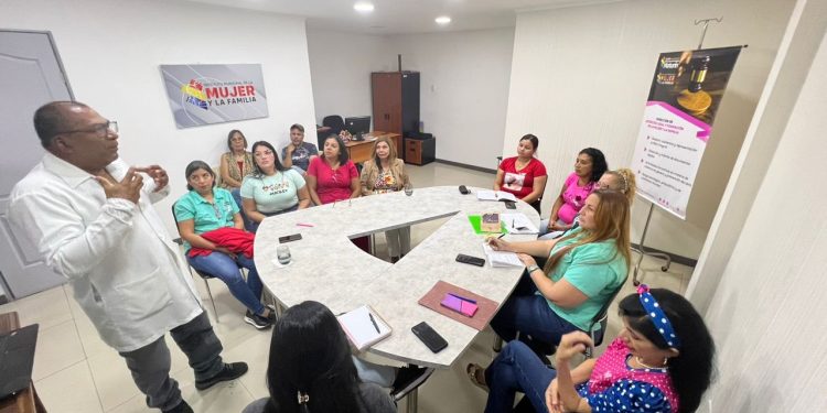 Personal del Instituto de la Mujer de Maturín asiste al conversatorio sobre la depresión en pacientes oncológicos 1 e3e9c85e f5d0 4644 a1eb 48aea8ac4250