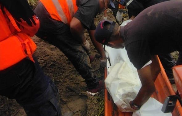 En el Chispero cuerpos de seguridad hallan a niño arrastrado por la lluvia 1 e8e6e3b0 3a11 4b00 ac48 39f47aeba58e