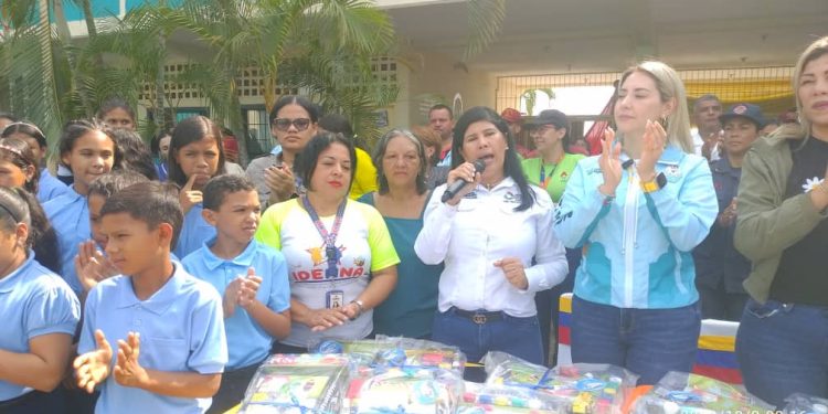 Más de 214 mil estudiantes regresaron a las aulas de clases en Monagas 1 f796f255 bc7d 460b 9112 d7fcb237f1eb