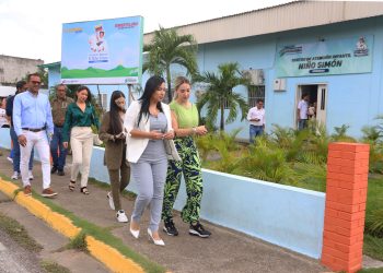 07834184 83af 4361 8d28 ff609a7f8053