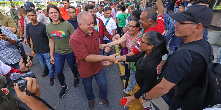 Diosdado Cabello: desde Monagas salimos a manifestar la posición histórica y política de que la Guayana Esequiba es nuestra 1 17c581fc 8a96 4b79 9249 929773fb6c23