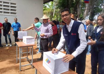 25c4e788 f54d 4145 908e 5d66c28fe0d9