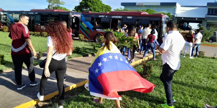 Transporte atenderá dos flujos de salida habilitados para el Venezuela-Ecuador 1 3df2d689 af9b 4606 af35 cd93d6f573d6