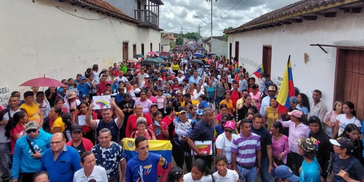 Cedeñenses se suman a la marcha en defensa del Esequibo 1 476b13af 7629 4370 a5f1 663bd0c638a2