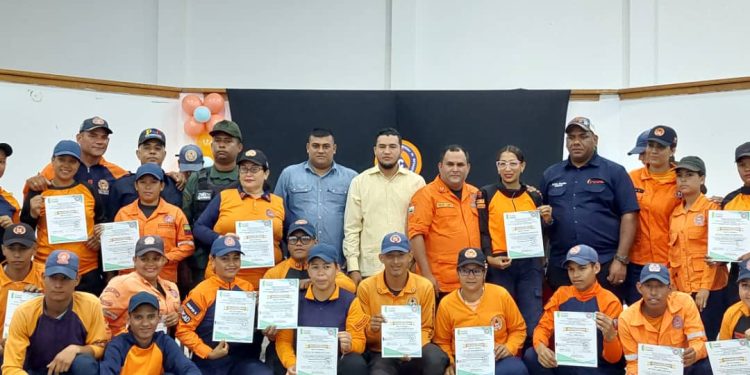 Entregan reconocimientos a funcionarios de Protección Civil en Cedeño 1 55e8cfa7 20a6 4e74 b9f5 88b5330dae6c