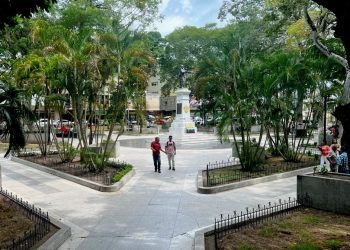 5f073476 4876 44f2 9ad3 25b200afa5e8