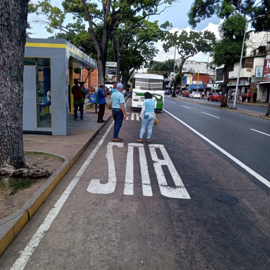 651699a3 ac98 40c9 81c3 aa21b90678df