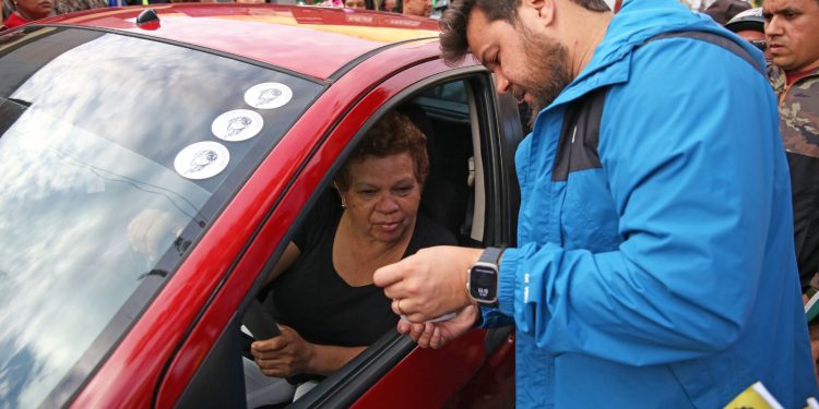 6bb38ed6 1f8b 4044 a3b7 56d612840cc8