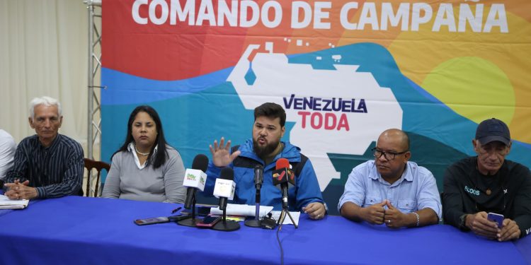 El coordinador del Comando, Ernesto Luna, anunció que se trata de cuatro organizaciones.