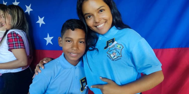 Erika Uray y Elías Bárcenas son los ganadores de la Voz Liceísta Monagas 1 90593d62 f6e3 461c 836d 8bcf740f576d 1