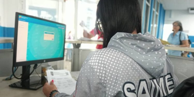 99d370cf b350 4e25 8ebc 74c9a6d576e7