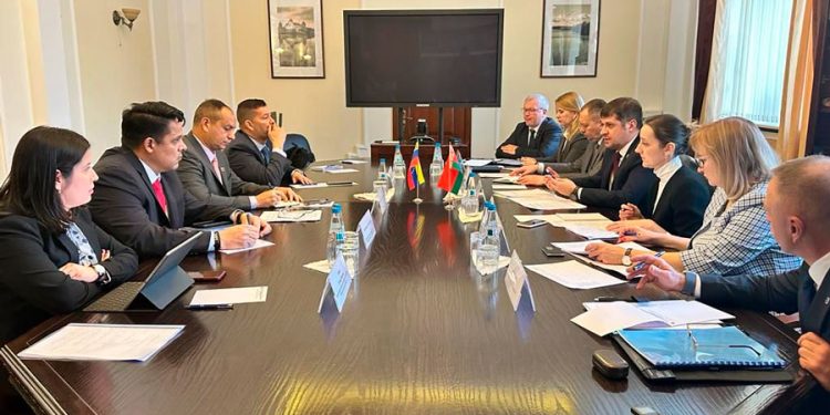 belarus y venezuela fortalecen lazos de cooperacion en materia de transporte 14680