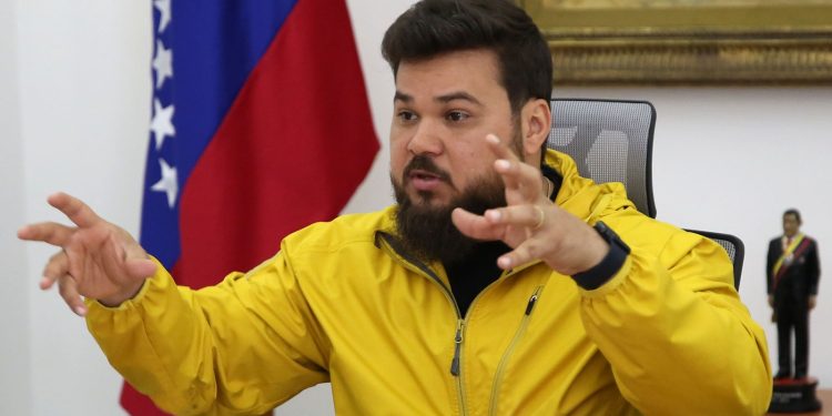 Gobernador Ernesto Luna llama a acelerar inmunizaciones contra la fiebre aftosa 1 d98484b4 9182 43e9 a5a0 aff0371aef73